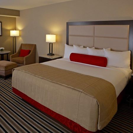 The Madison Concourse Hotel Bilik gambar