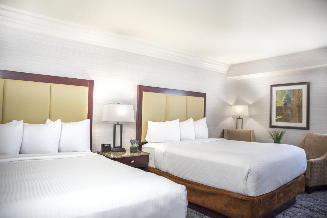 The Madison Concourse Hotel Luaran gambar