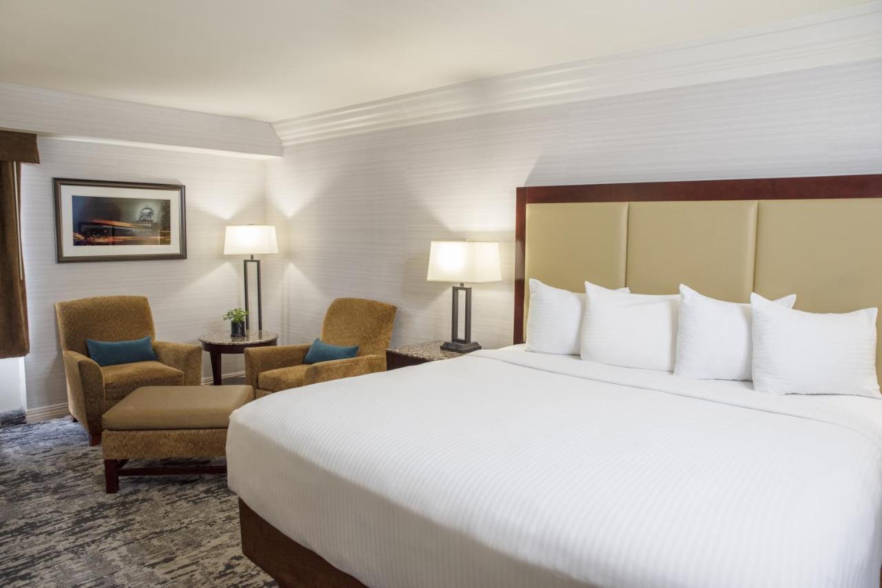 The Madison Concourse Hotel Luaran gambar