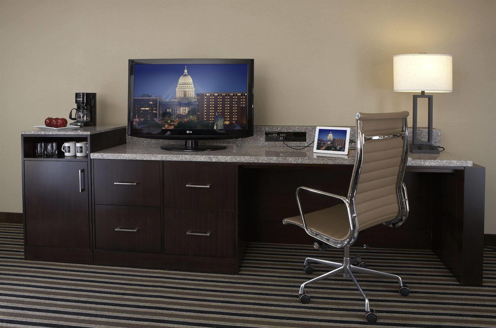The Madison Concourse Hotel Luaran gambar