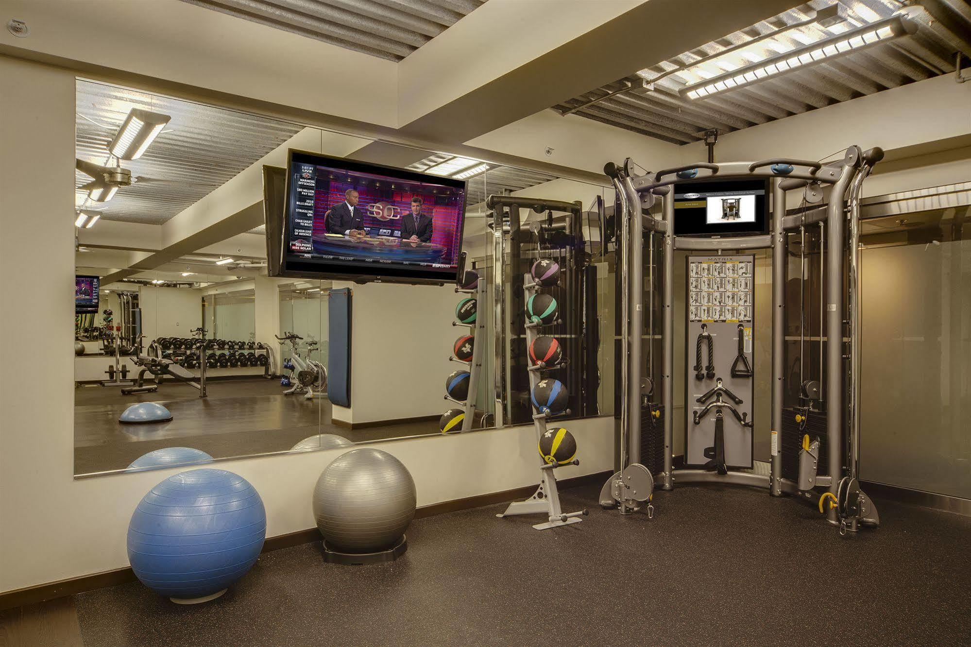 The Madison Concourse Hotel Luaran gambar